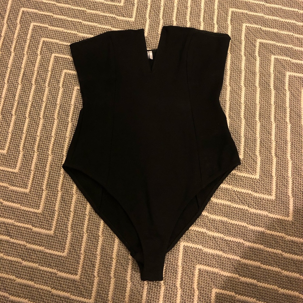 Urban outfitters black strapless body suit
